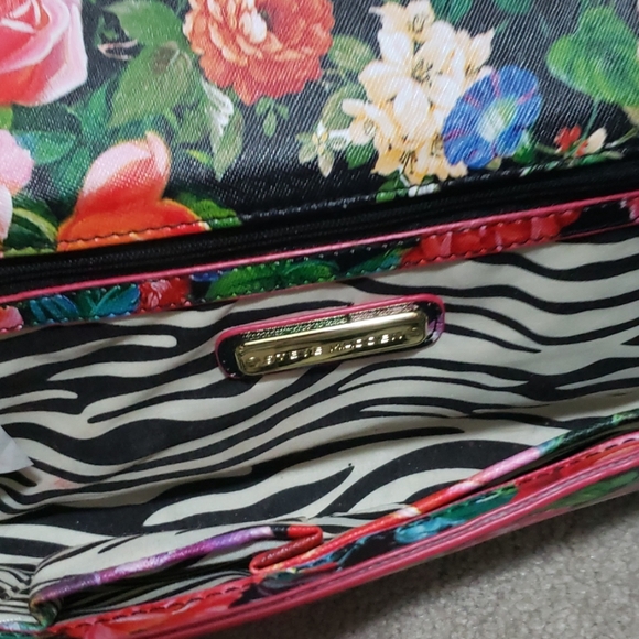 Purse - Picture 5 of 5